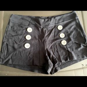 Sourpuss Shorts! 💥